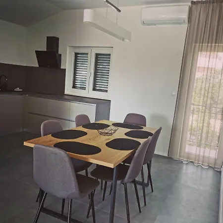 Apartment Jbl